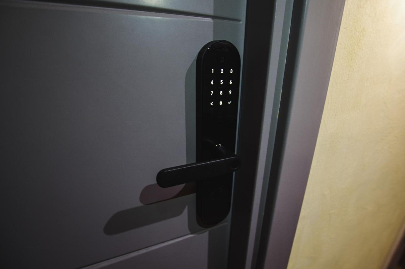 Himson-Brown Apartment Jassy Zewnętrze zdjęcie