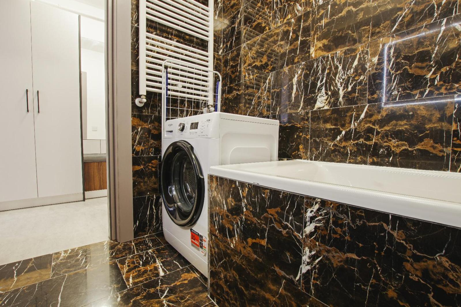 Himson-Brown Apartment Jassy Zewnętrze zdjęcie